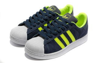 adidas阿迪三葉草2017年新款中性三葉草系列休閑鞋 g02010